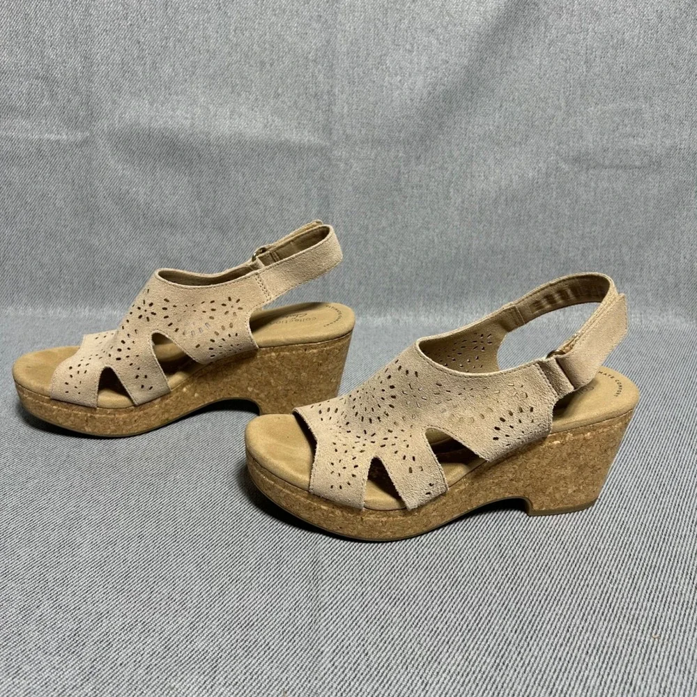 Clarks Women Suede Perforated Wedge Sandals Size 9 Tan Cork Slingback